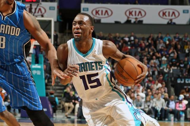 队伍甩在身 队伍甩在身